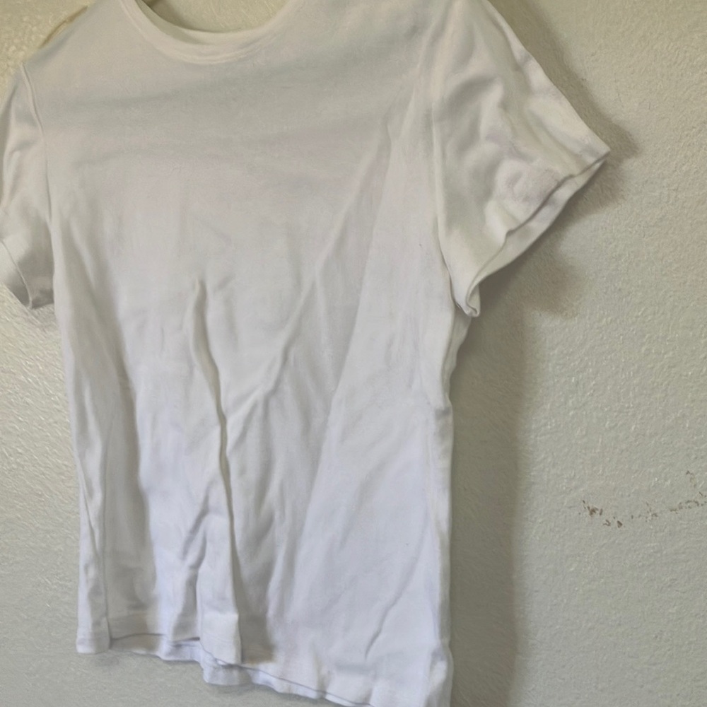 FINAL MARKDOWN Classic White high sierra T-Shirt medium